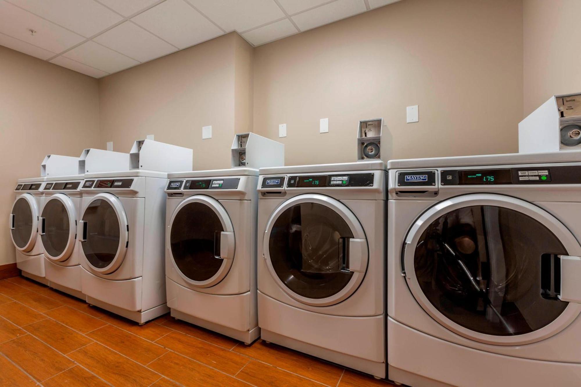 Towneplace Suites By Marriott Lexington Keeneland/Airport Екстериор снимка
